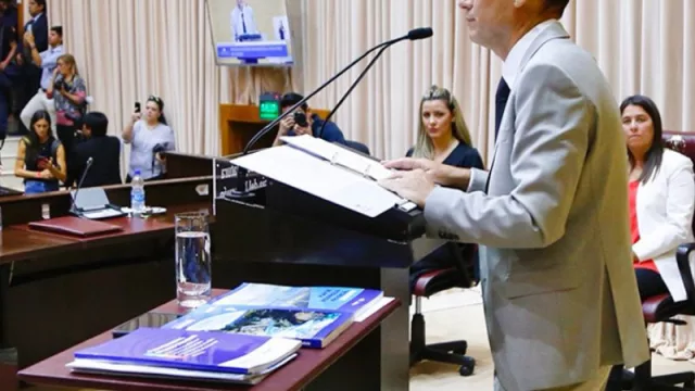 Con el 90% del plan quinquenal cumplido, Gutiérrez presentó la planificación hasta el 2030