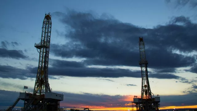 Gracias a Vaca Muerta, YPF cerró el 2022 con un crecimiento histórico en producción (un 27% por encima del año anterior)