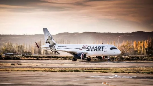 JetSmart volará a Chapelco desde julio (serán 3 frecuencias semanales que operarán lunes,viernes y domingos)