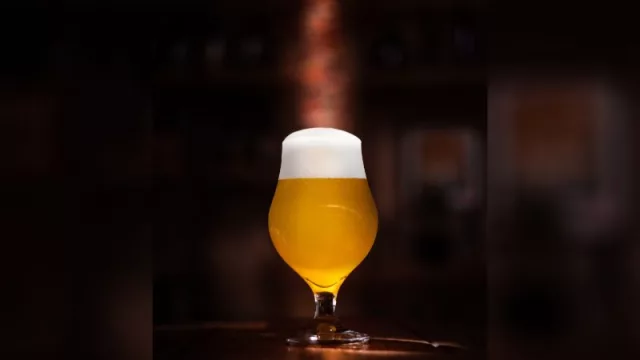 Antares lanza una nueva Belgian Tripel, inspirada en las cervezas trapenses