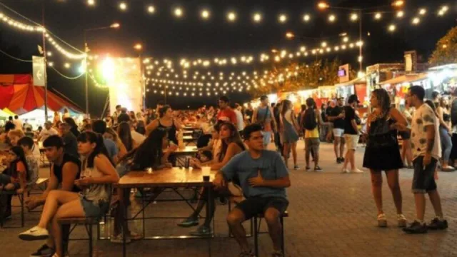 Festival gastronómico patrio: el 25 de mayo se celebra con platos y shows típicos en el flamante Espacio Arizu