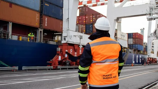 Se abre el diálogo entre gobierno y privados por el cepo al comercio exterior