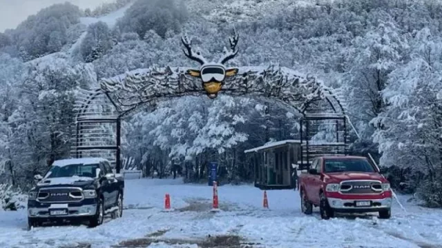 Invierno en la Patagonia: centro de esquí en Lago Hermoso exhibe pick-ups premium de RAM (con beneficios exclusivos)