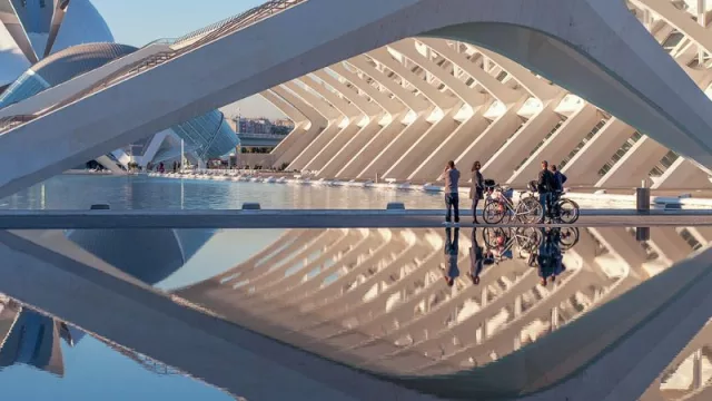 Neuquén establece lazos en temas de innovación con Valencia (para dialogar sobre la transformación del modelo productivo que aplicaron)