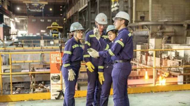 Grupo Techint recorre el país para incorporar a 400 jóvenes profesionales y pasantes