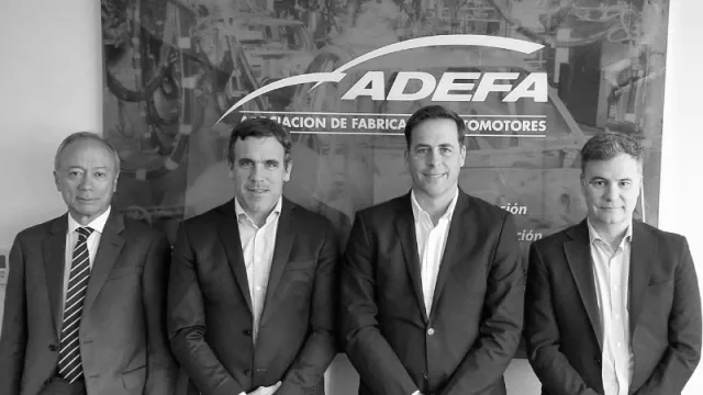 Nueva comisión directiva de ADEFA 2023 -2024