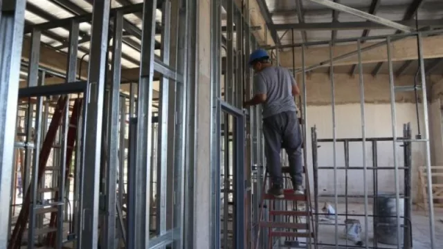 El IMPS avanza en el oeste de la ciudad con una moderna farmacia (y nuevas instalaciones municipales)