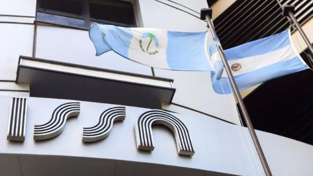 El gobierno provincial de Neuquén incrementa su aporte al ISSN en $ 5.894 millones para abordar crisis jubilatoria