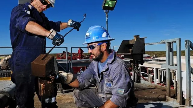 Una respuesta educativa al auge de Vaca Muerta: la Fundación Patagonia junto a la Universidad de Comahue lanzan una nueva carrera