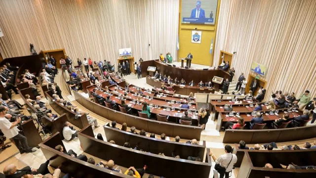 Peaje, emergencias y tierras: uno a uno, los anuncios clave del gobernador Figueroa en la apertura de sesiones ordinarias de la Legislatura