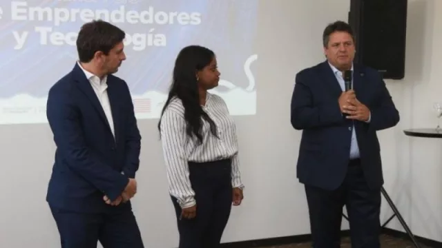 El municipio de Neuquén y la Embajada de Estados Unidos impulsan la innovación empresarial (para brindarle herramientas vitales al sector)