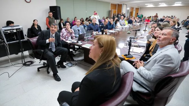 El Ejecutivo busca financiamiento para reactivar la obra pública en Neuquén