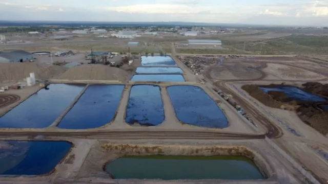 El boom petrolero de Vaca Muerta lleva al límite a las plantas de tratamiento de residuos