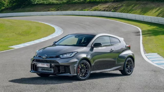 Toyota presenta el Yaris GR 2024: con mas potencia y caja automática