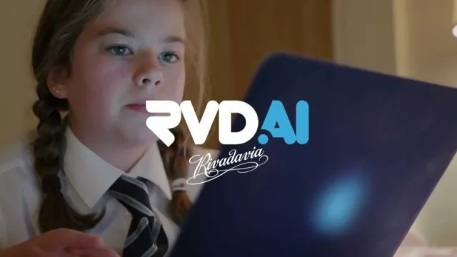 Del cuaderno de hojas gruesas a la IA (Rivadavia lanzó su plataforma inteligente)