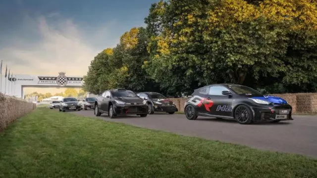 Famosos se unen a Toyota para celebrar la excelencia del deporte del motor en el Festival de la Velocidad de Goodwood