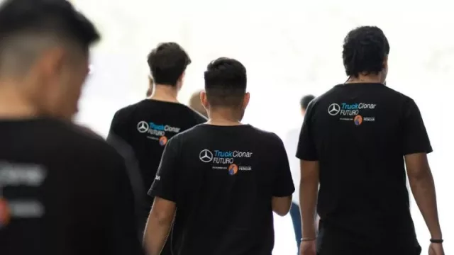 Mercedes-Benz inicia la segunda edición de TruckCionar Futuro en Neuquén