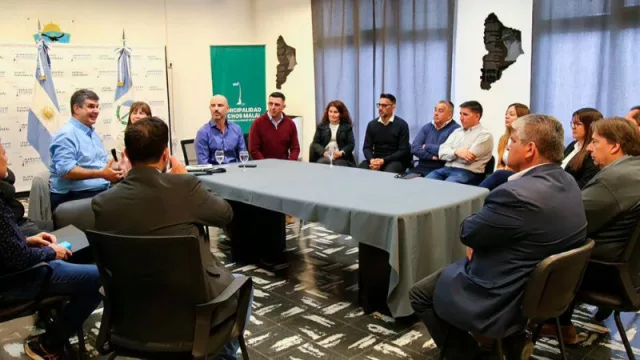 Presupuesto 2025: la provincia prioriza obras con los gobiernos locales