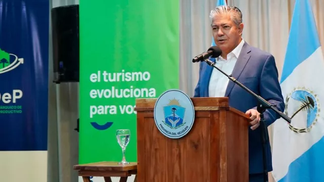 Presentan una nueva línea de créditos para el sector turístico