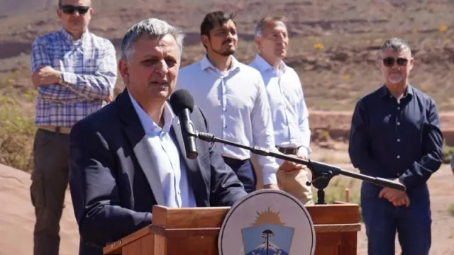 Con respaldo de YPF, la Provincia asfaltará Cortaderas: un avance histórico para el norte neuquino