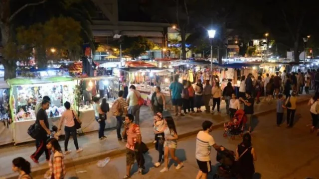 Regresa la Feria Internacional de Artesanos de Neuquén: una celebración del arte y la tradición