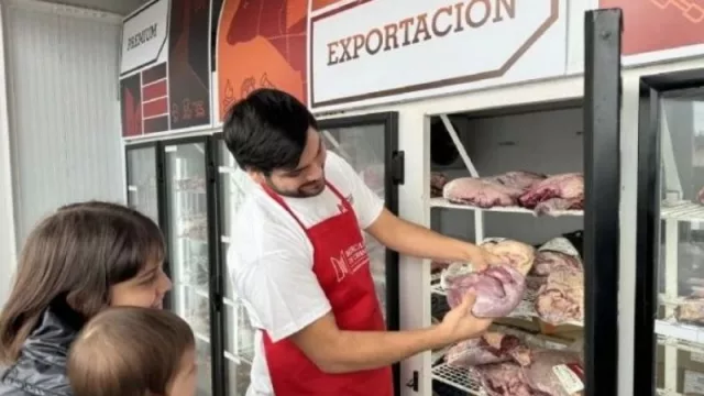 Mercado de Carnes inaugura su cuarta sucursal en Centenario (con grandes promociones y sorteos)