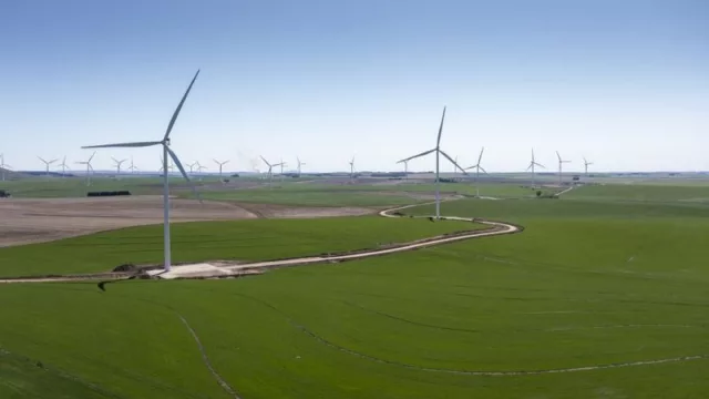 Inauguración del Parque Eólico La Elbita: un impulso a la energía limpia en Argentina