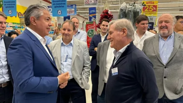 Figueroa destacó la necesidad de “ser competitivos” para generar empleo local y fortalecer a emprendedores