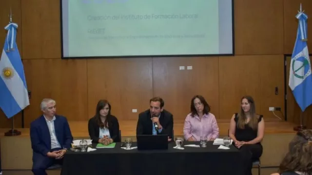 Emplea Neuquén: el programa que redefine la política laboral en la provincia