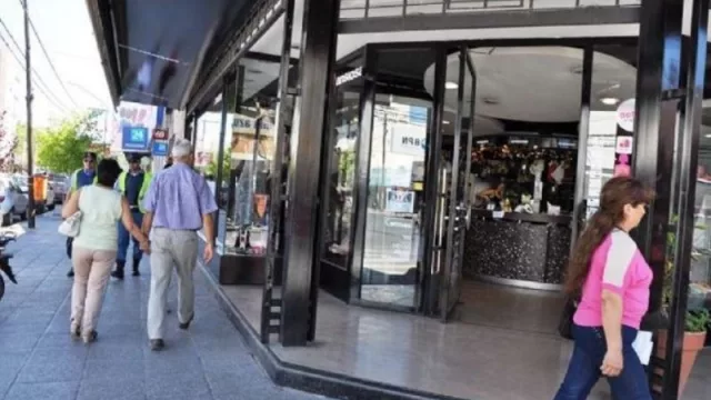 Crecimiento del consumo y recuperación económica destacan de las ventas navideñas 2024 en Neuquén