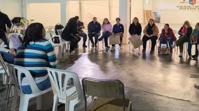 Vista Alegre impulsa la capacitación para emprendedores sobre Economía Circular y Monotributo Social