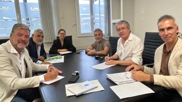 Avanza la construcción de la red de Fibra Óptica de CALF en Neuquén