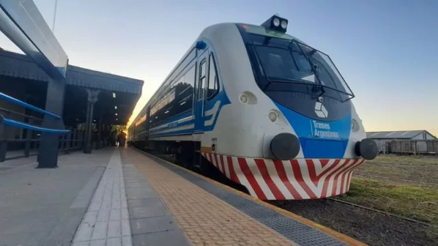 El Tren Neuquén-Cipolletti volvió a funcionar tras tres años de inactividad