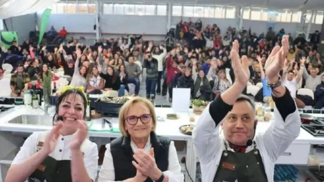 Villa Pehuenia Moquehue se prepara para una fiesta gastronómica inolvidable