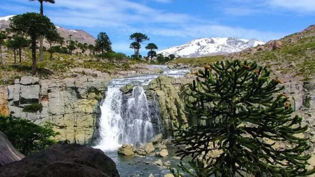 Caviahue-Copahue pone en valor su geología (inventario geoturístico en marcha)