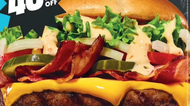 “Headliner”, la nueva campaña de Mostaza que celebra a los verdaderos protagonistas de la música (el público)