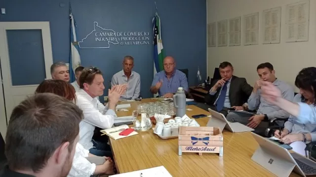 Empresas italianas buscan alianzas con la fruticultura de la Patagonia