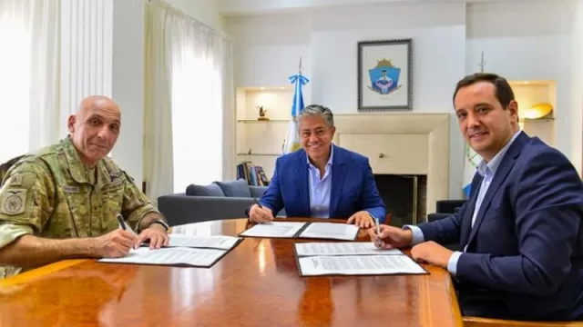 El Ejército Argentino ofrece 700 puestos de trabajo a través de Emplea Neuquén