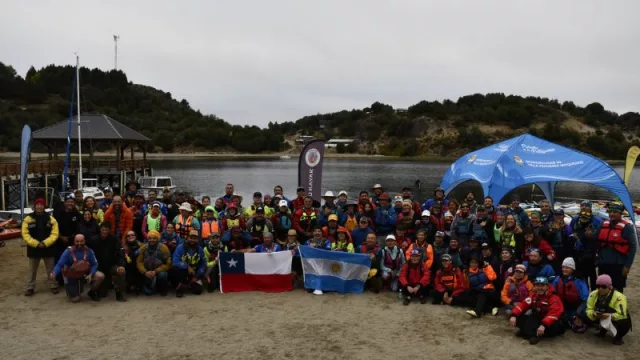 Primera Travesía Binacional Pehuén - Lagos Vivos: uniendo Chile y Argentina por el agua y la conservación