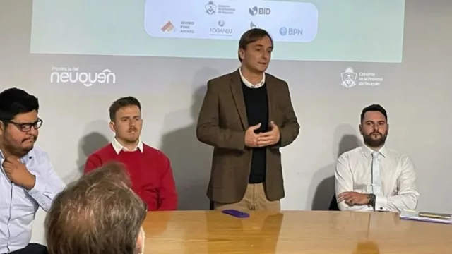 Impulsan herramientas financieras para fortalecer la industria y el empleo en Neuquén