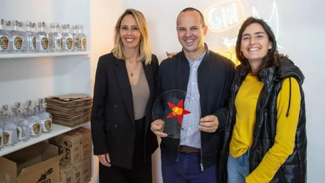 Zorro Colorado recibió el Sello de la Gastronomía Neuquina por su aporte a la identidad local