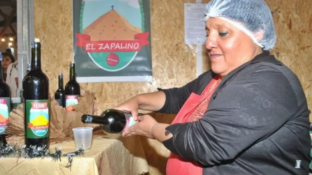 Fernet con alma patagónica: el sueño artesanal de Sandra Urrutia desde Zapala