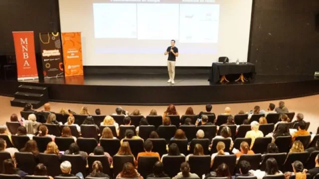 Capacitaciones municipales en Neuquén: colmadas de emprendedores y empresas del sector privado