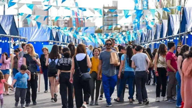 Neuquén Emprende: el 10% de los feriantes logró independizarse y abrir su propio negocio