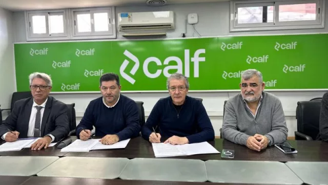 CALF expande su servicio de conectividad: suma televisión digital y amplía el tendido de fibra óptica en Neuquén