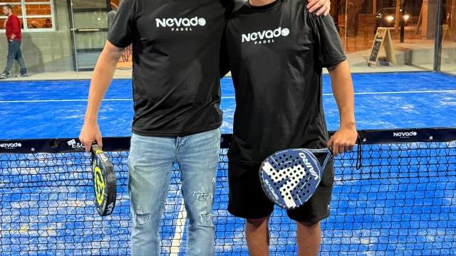 ¿Quién dijo que el pádel pasó de moda? Inauguraron dos canchas profesionales en el predio del Club Cachorros