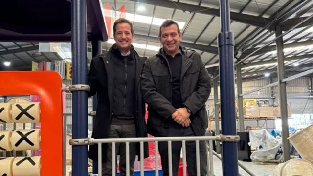 Crucijuegos pone su sello en Añelo: donará una plaza infantil para que los más chicos tengan un nuevo espacio de juego