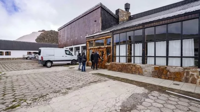 Neuquén licita la concesión del histórico Hotel Termas de Copahue