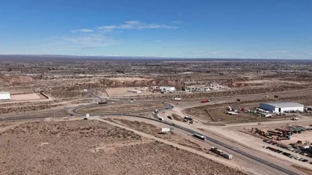 Neuquén impulsa el desarrollo industrial con nuevas licitaciones por US$ 1.000 millones