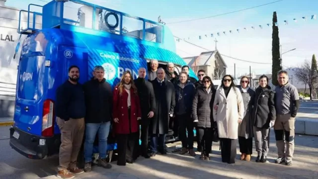 El BPN presentó un nuevo cajero automático móvil para fortalecer la inclusión financiera en el norte neuquino